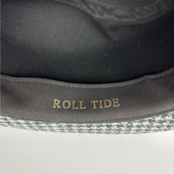 Park Royal Paul Bear Bryant Houndstooth Fedora
Alabama Crimson Roll Tide Hat - Picture 10 of 12